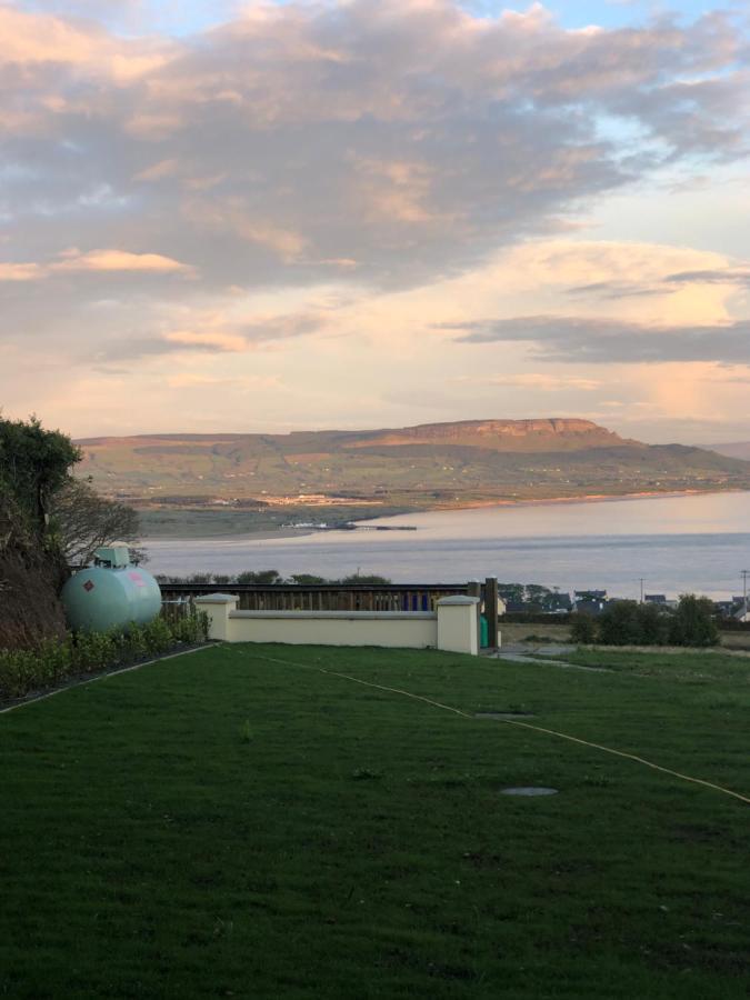 Hotel Foyle View Cabin Greencastle  Zewnętrze zdjęcie